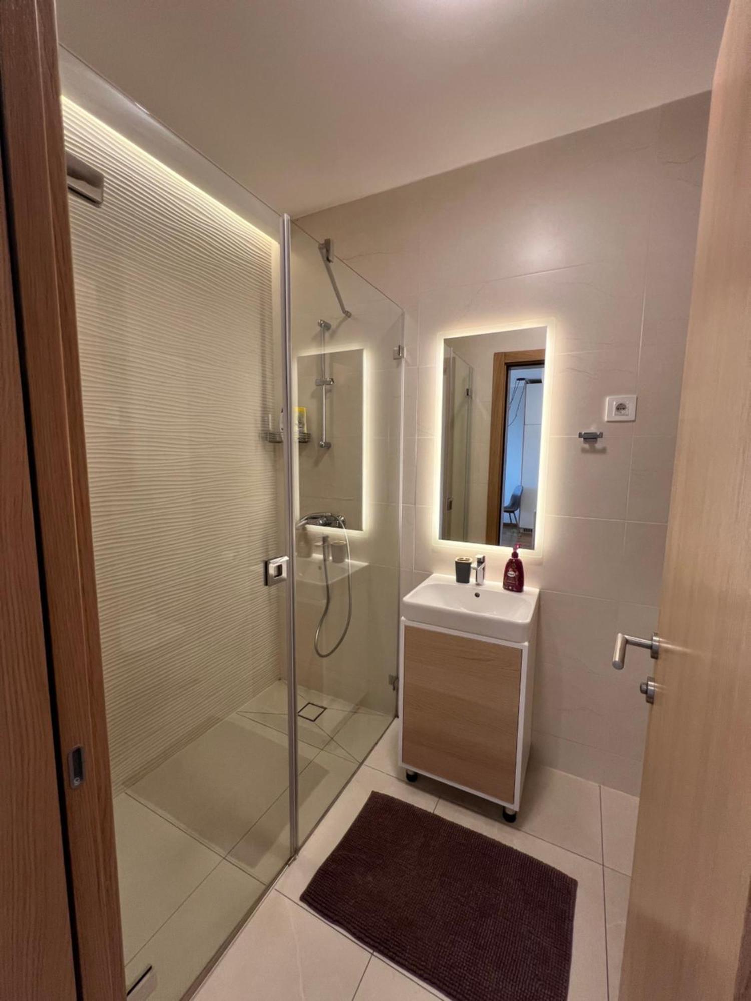 Diagonala 1 Apartment โนวีซาด ภายนอก รูปภาพ
